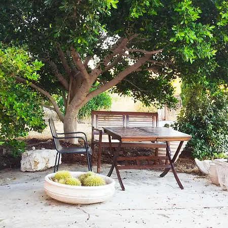 House In Porfyrousa Organic Farm