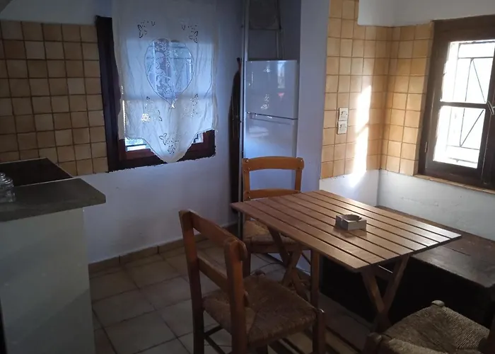 House In Porfyrousa Organic Farm