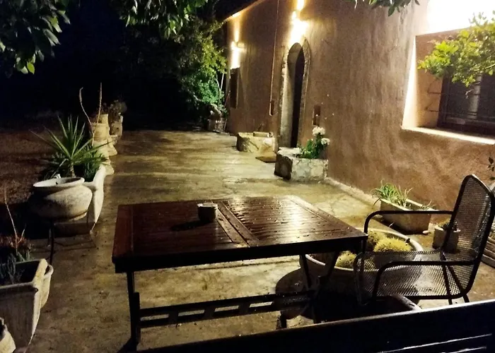 House In Porfyrousa Organic Farm * Avlemonas